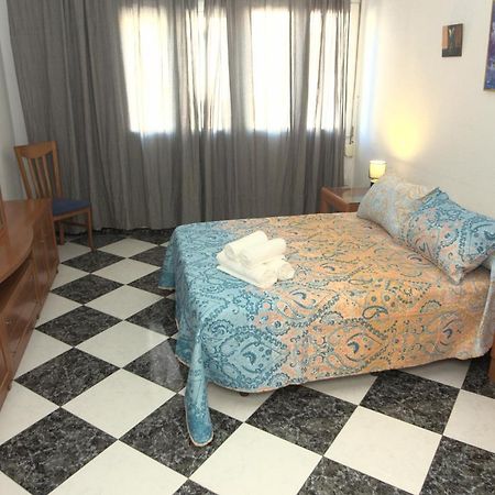Habitacion En El Corazon Del Centro De Малага Экстерьер фото