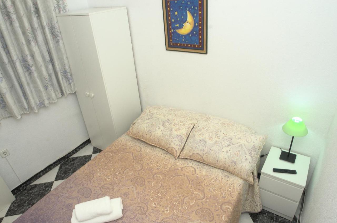 Habitacion En El Corazon Del Centro De Малага Экстерьер фото
