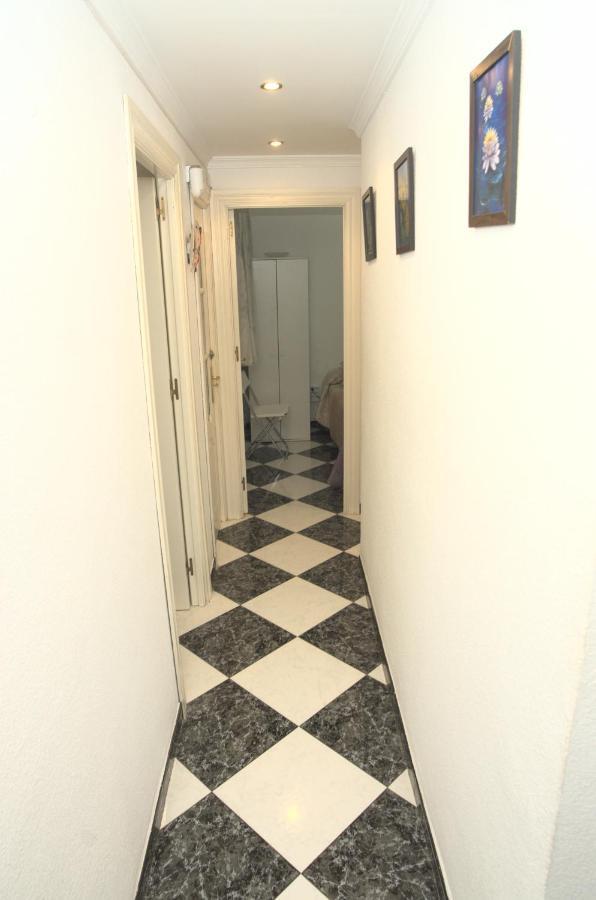 Habitacion En El Corazon Del Centro De Малага Экстерьер фото