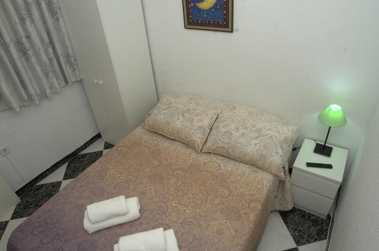 Habitacion En El Corazon Del Centro De Малага Экстерьер фото