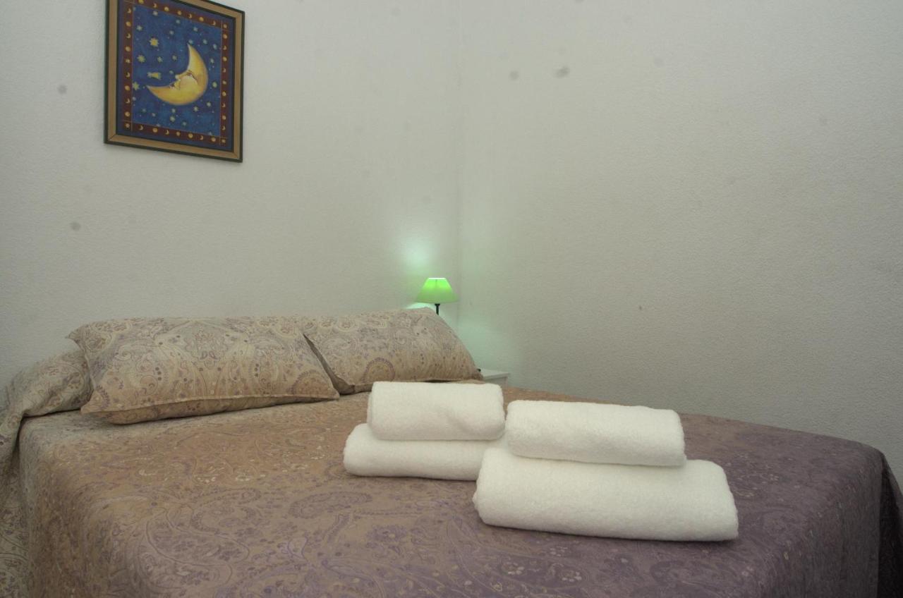 Habitacion En El Corazon Del Centro De Малага Экстерьер фото