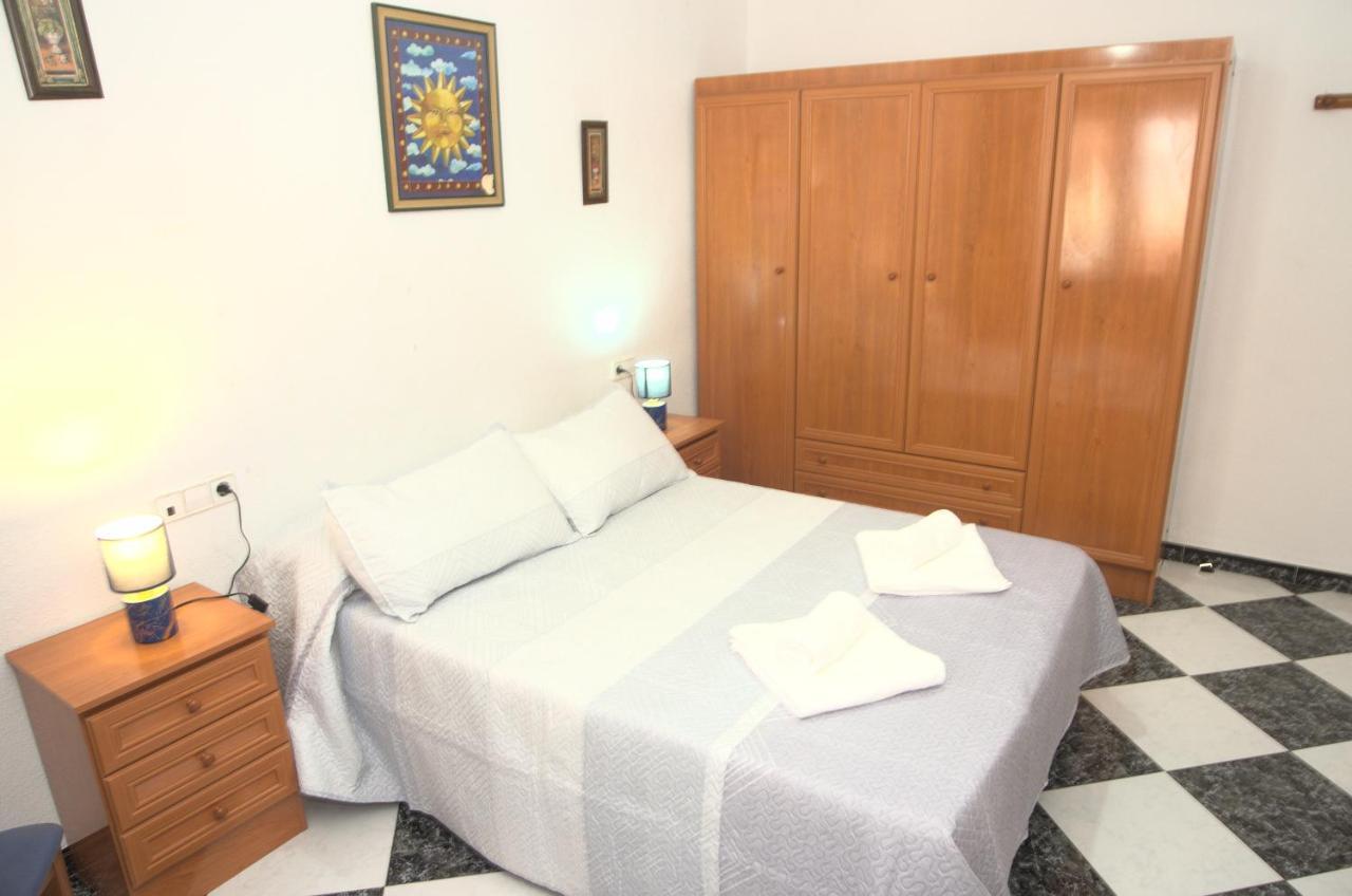 Habitacion En El Corazon Del Centro De Малага Экстерьер фото